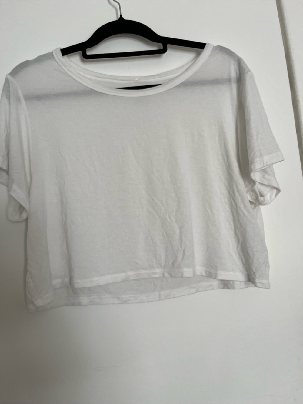 American Eagle Outfitters White Cropped Tee - Short Sleeve
